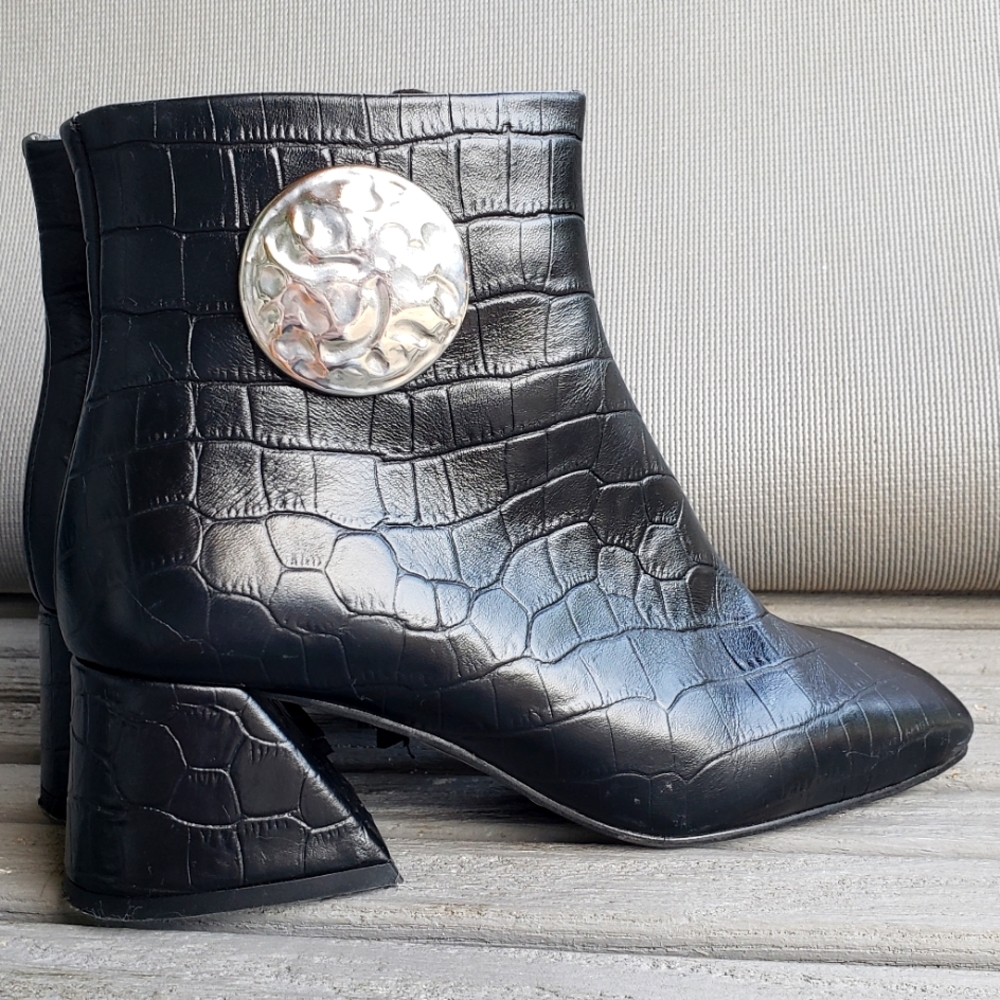 TOPSHOP boots